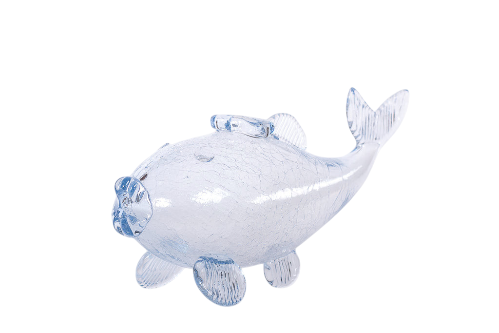 Modighus.se stor fiskvas i ljusblått krackelerat glas formgiven av Ture Berglund för Stockholms Glasbruk