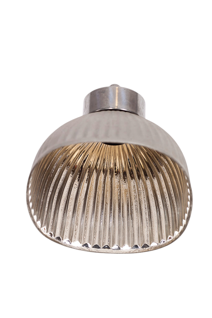 Modighus.se vägglampa i räfflat glas och fattigmannasilver med elegant vintage-design.