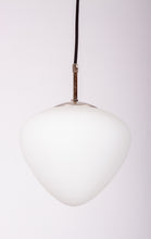 Load image into Gallery viewer, Cool vit lampa