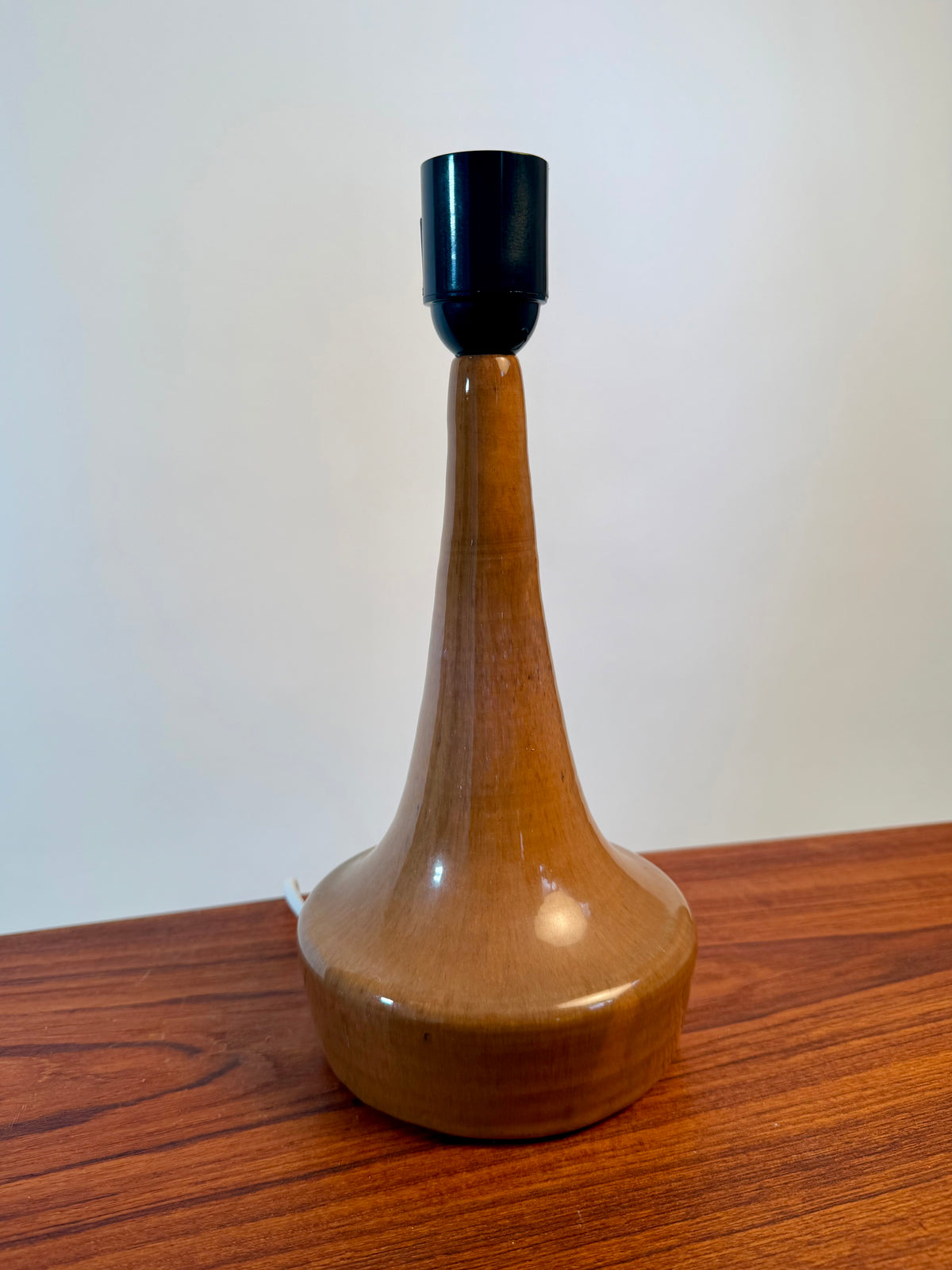 Brun Keramiklampa