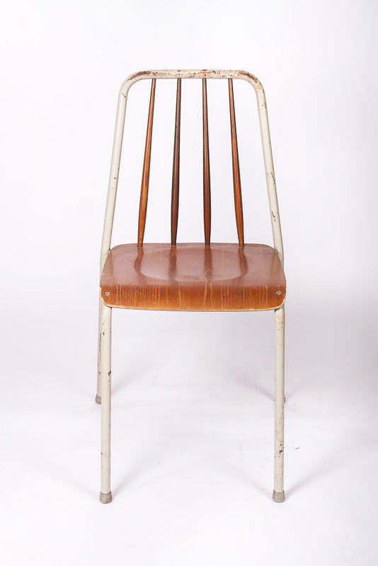 Retrostol i teak och metall från Bjärnums slöjdfabrik, Sverige. Nordisk vintage möbeldesign.

