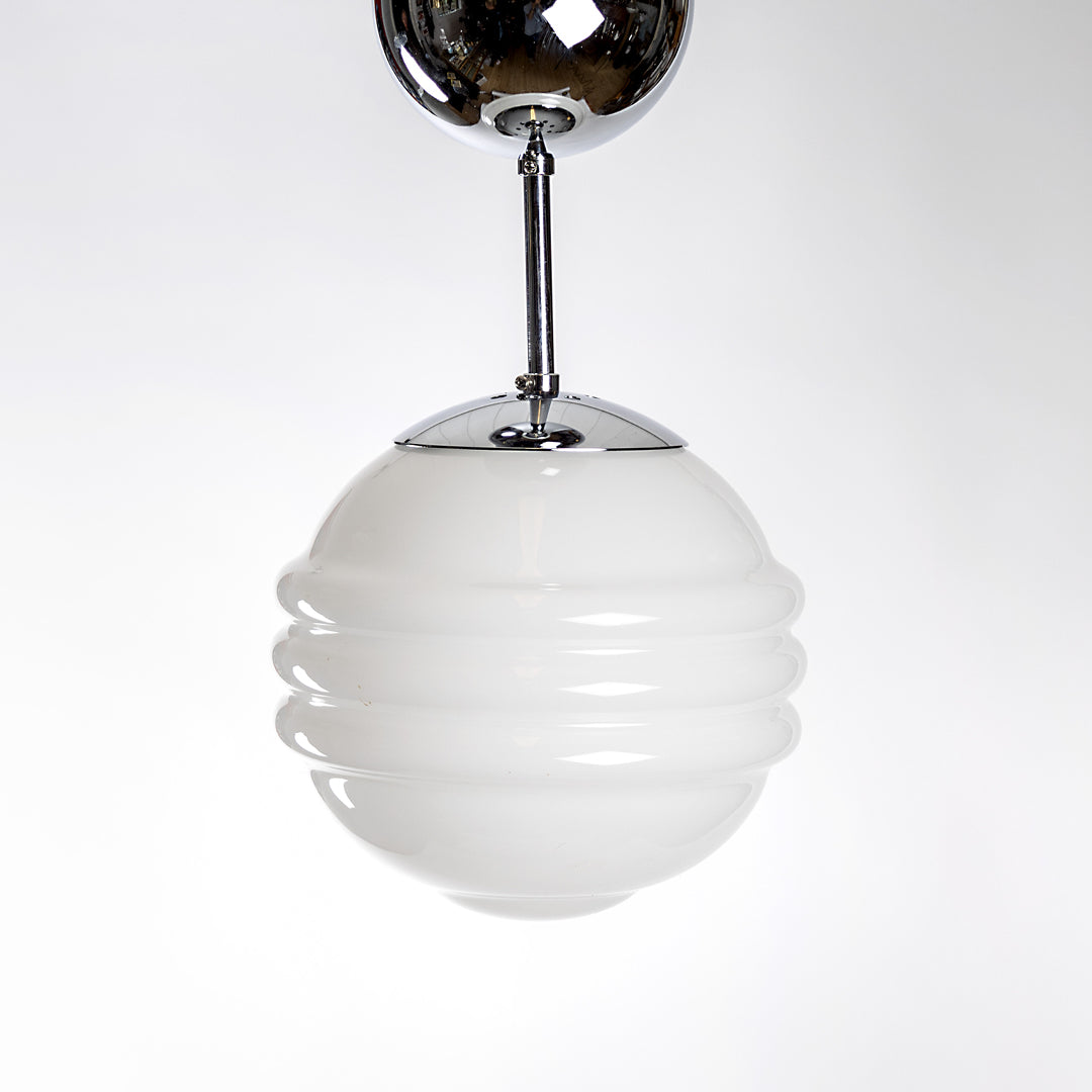 Vit glasglob - Olika Pendlar