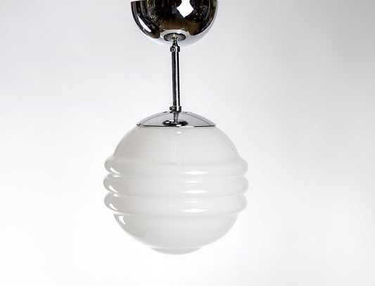 Pendel i krom till glob