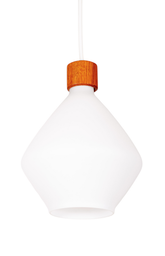Modighus.se retro taklampa från Luxus i vitt matt glas och teakdetalj från 1950-talet