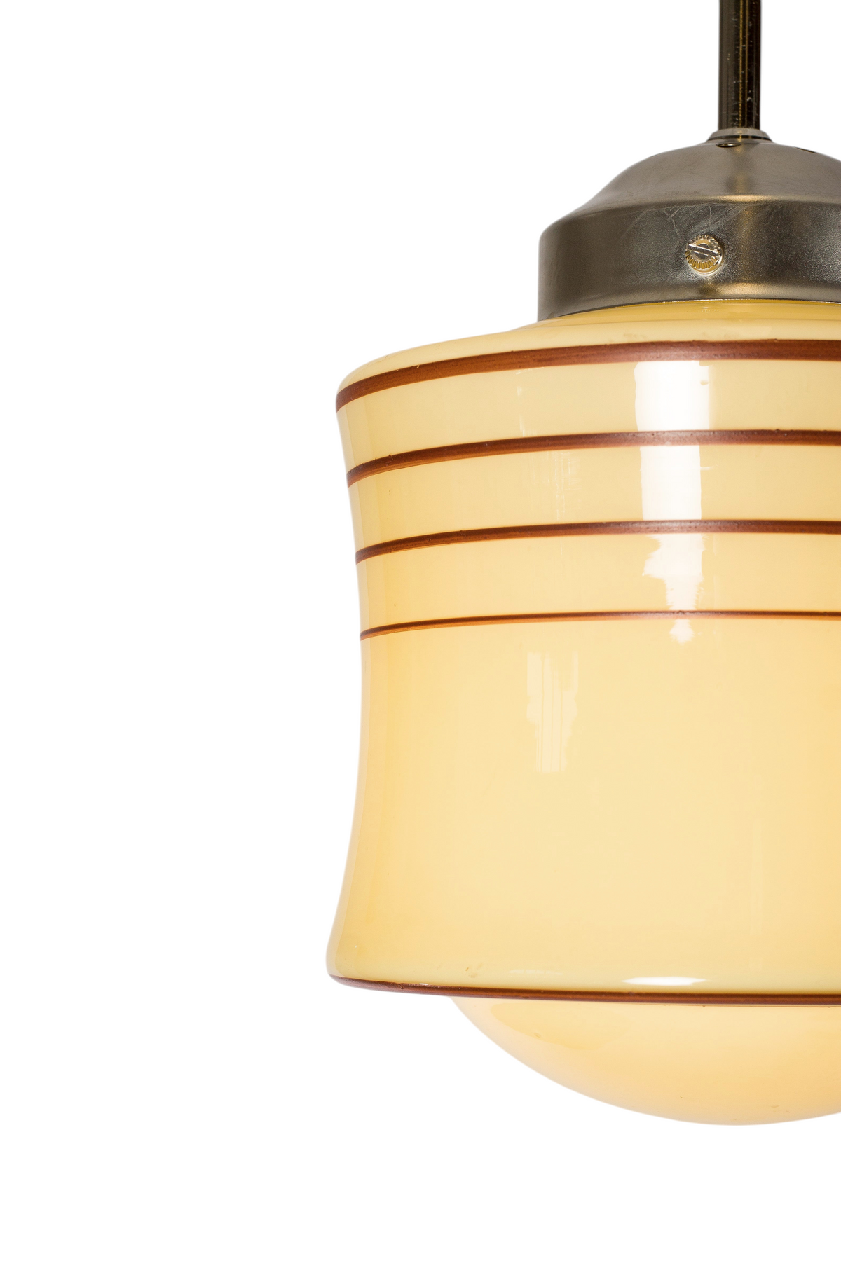 Modighus.se retro lampkupa i krämvitt glas med dekorativa röda ränder och detaljer i metall