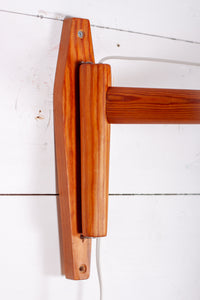 Furu vägglampa