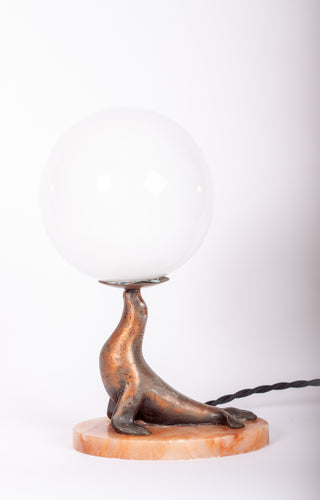 Art deco säl