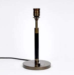Elegant lampfot