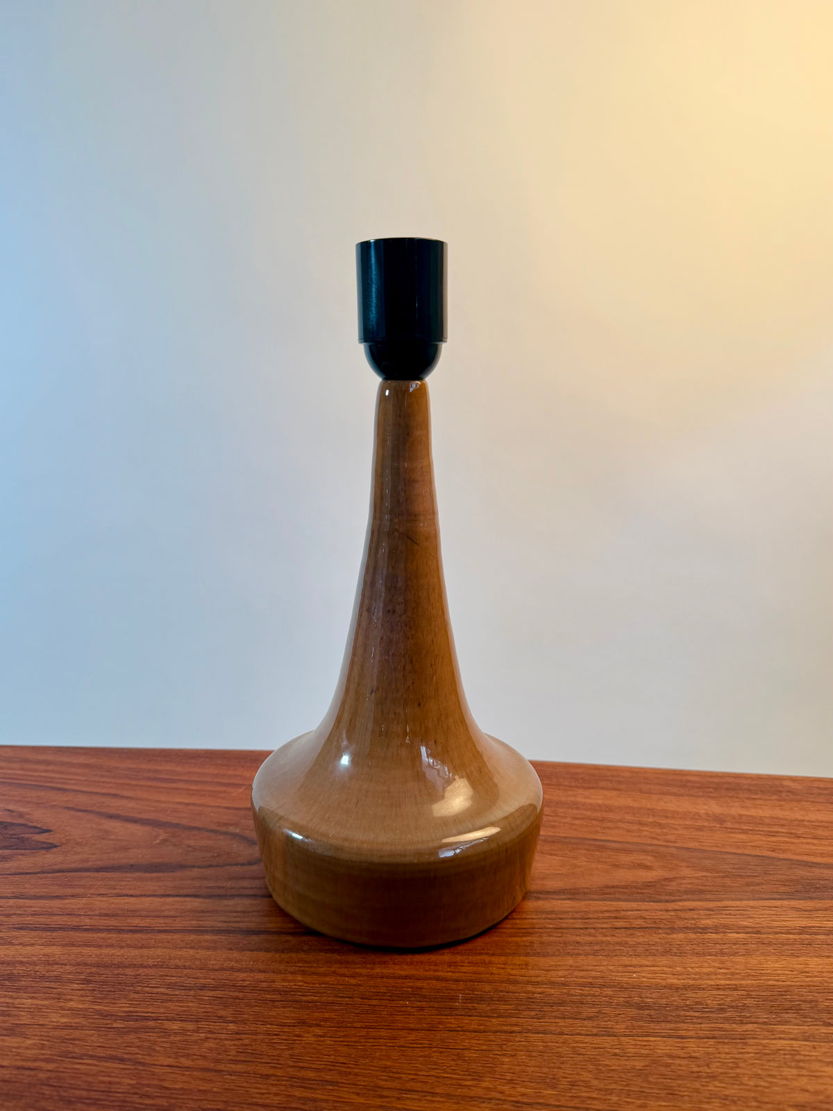 Brun Keramiklampa