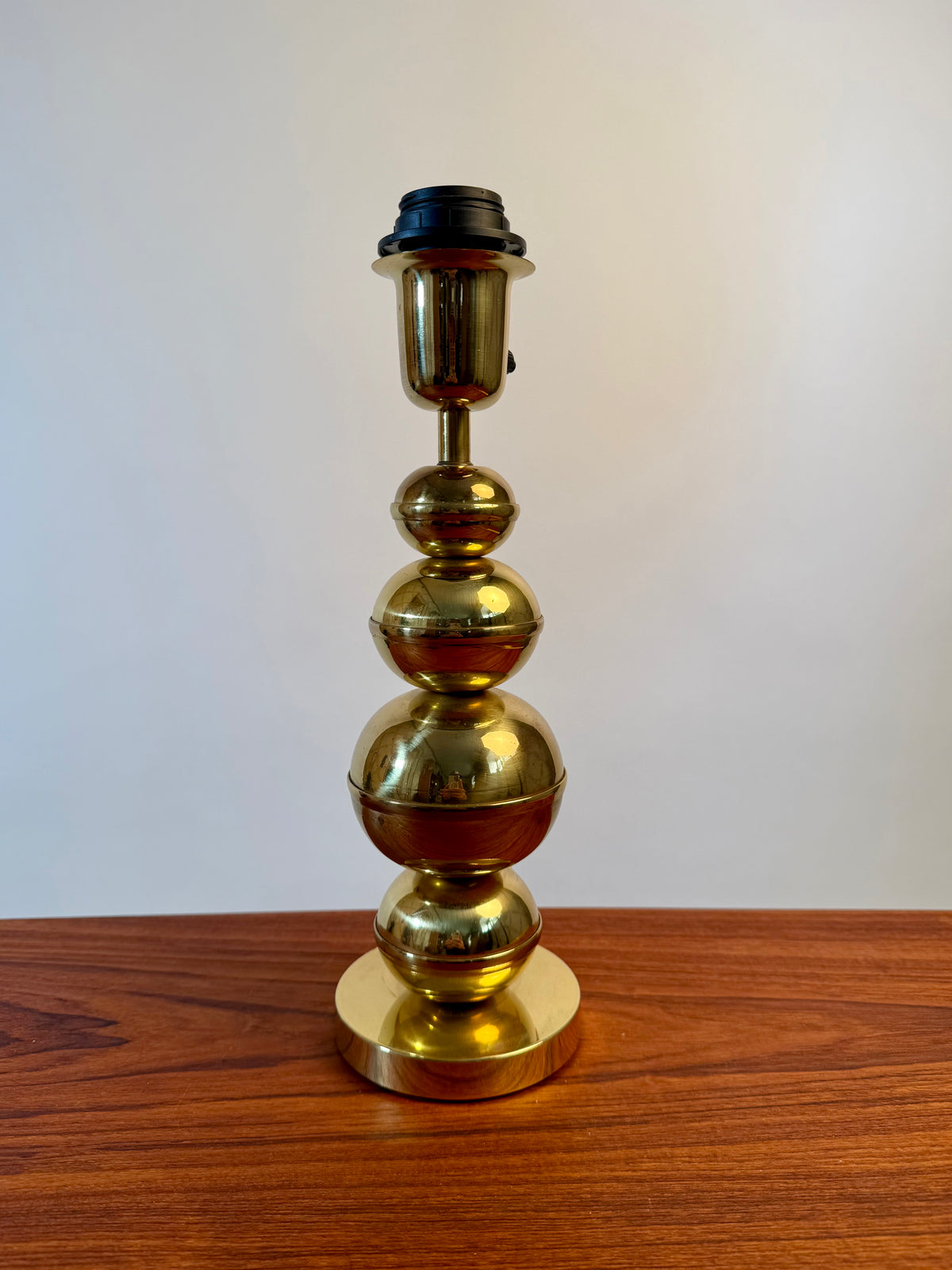 Retro bordslampa i mässing