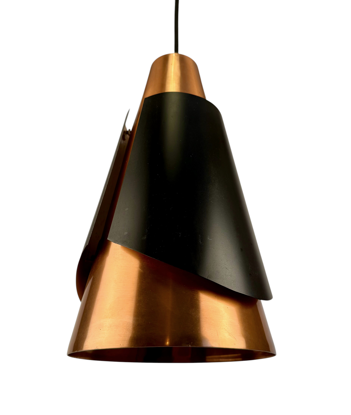 Modighus.se retro taklampa Osterport av Lyfa i koppar och svart metall från 1950-talet