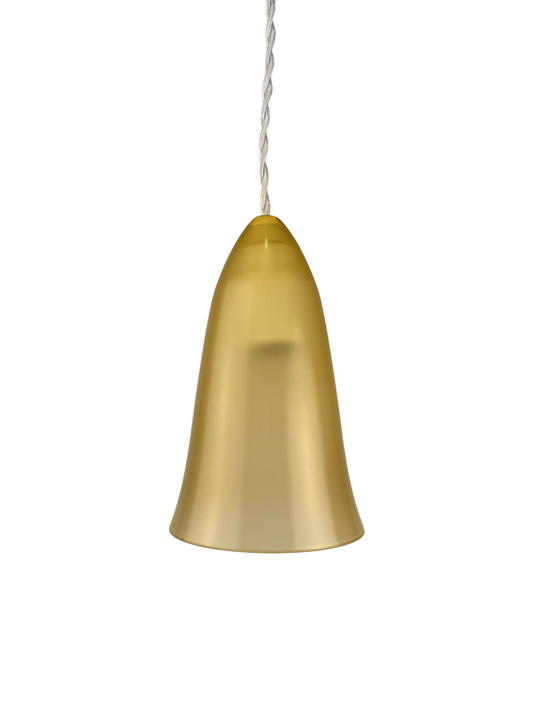 Modighus.se elegant gul fönsterlampa i genomskinligt glas från 1980-talet med vit tvinnad textilkabel