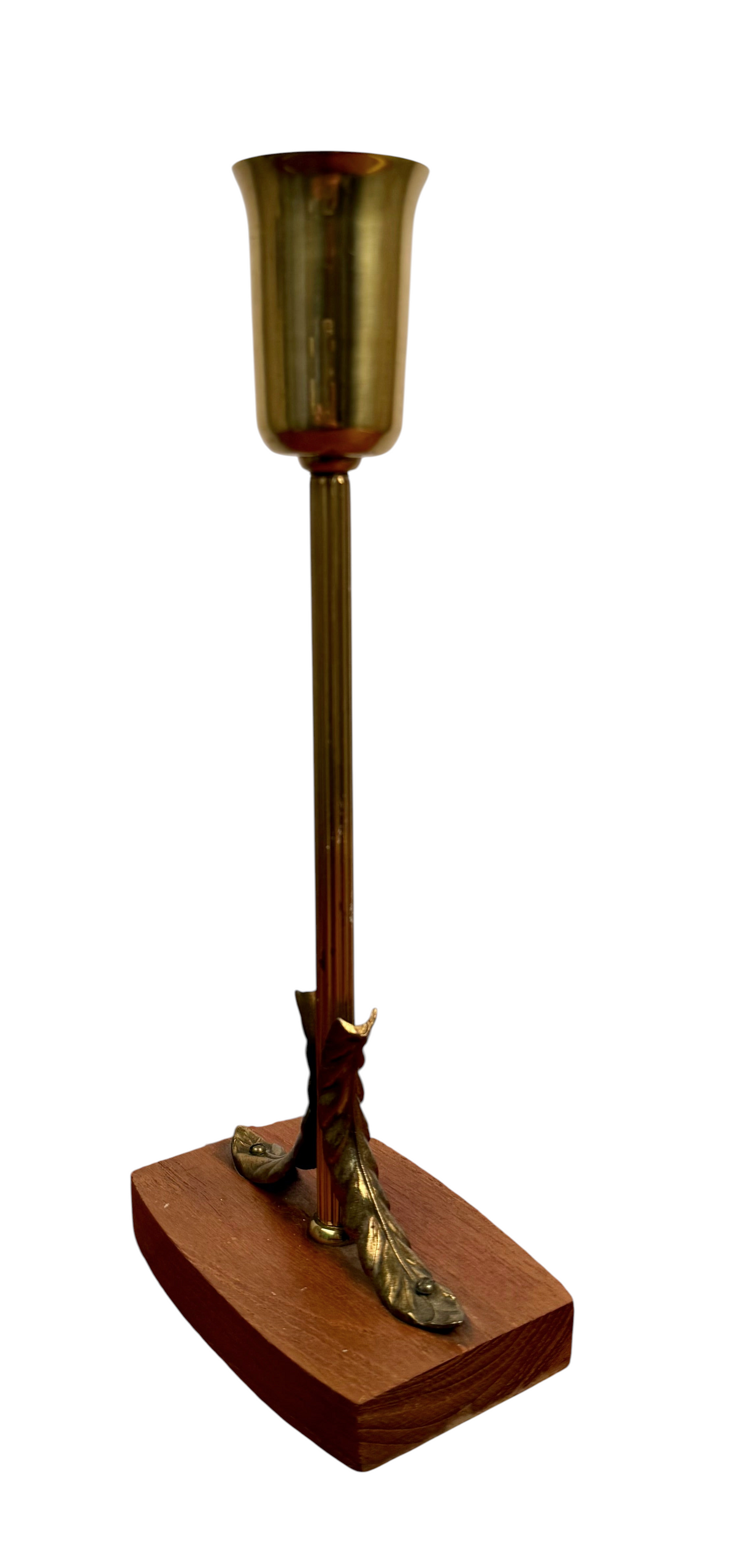 Modighus.se elegant lampfot från 1940-talet med bas i teak och detaljer i mässing