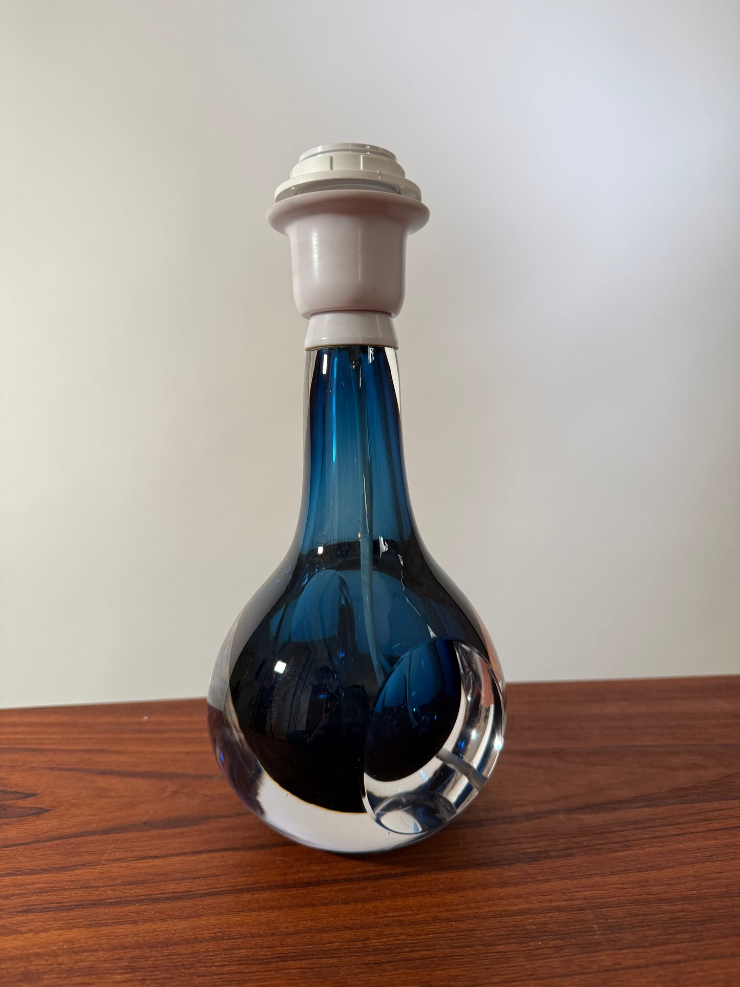 Elegant Bordslampa i Glas