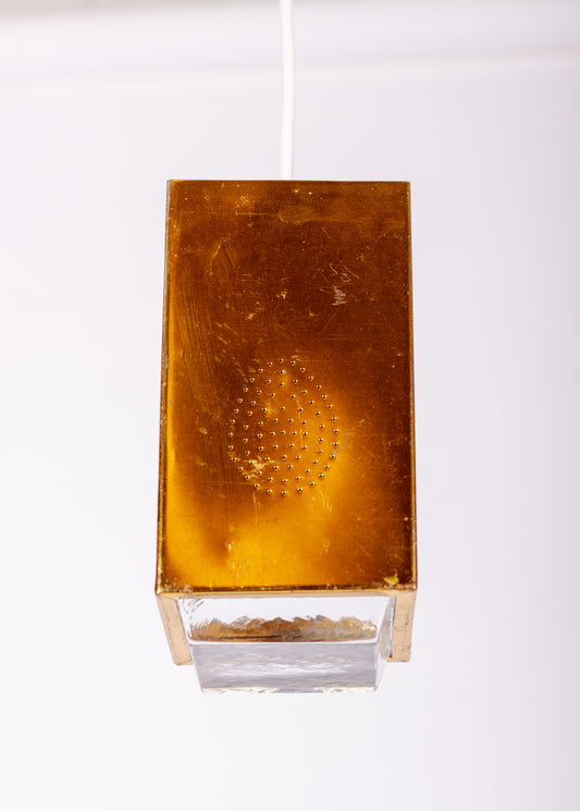 Cool fönsterlampa i mässing och glas, kubisk form, 1960-tal
