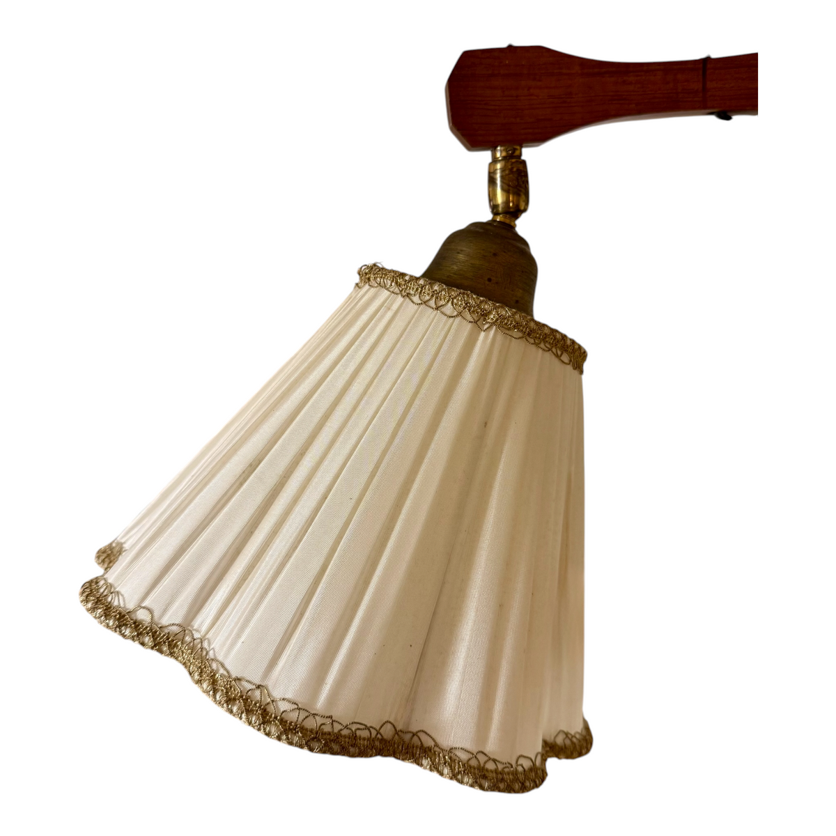 Vägglampa teak
