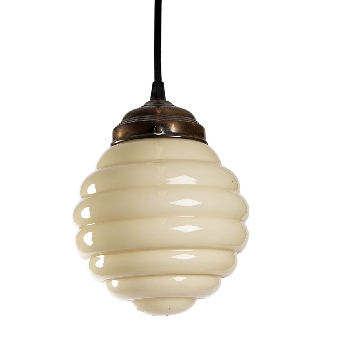 Vacker kupalampa i beige glas med härlig form, mässingsfäste och svart rund textilkabel, 1930-tal