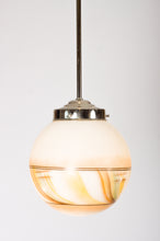 Load image into Gallery viewer, Rund retro lampkupa i 70-talsfärger. Passar pendel i nickel, krom eller mässing
