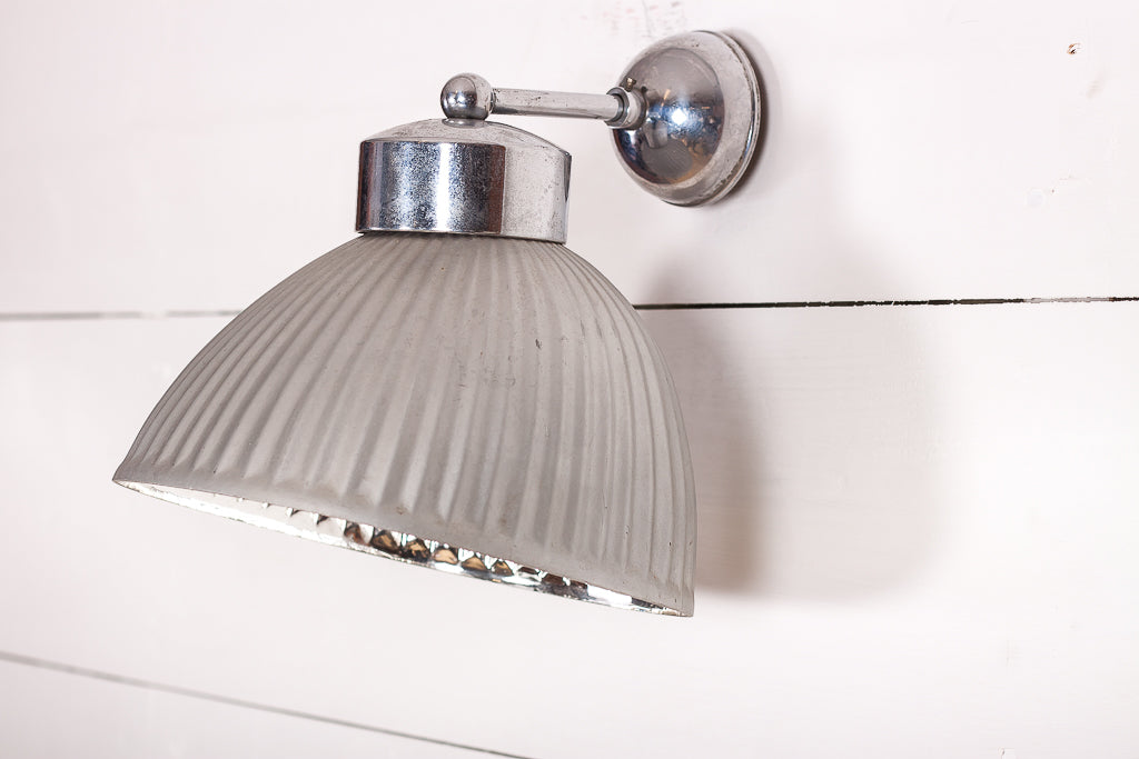 Vägglampa i glas & silver