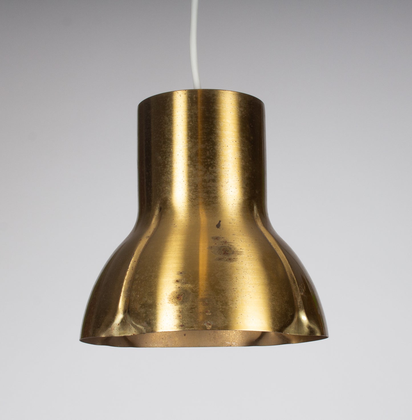 Fönsterlampa i mässing